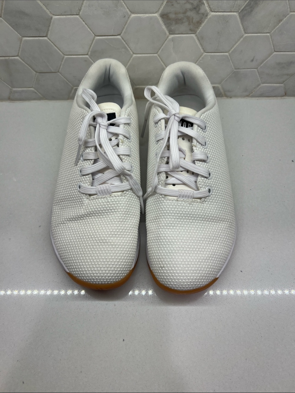 NOBULL White Knit Training weightlifting Shoes with Gum Outsole Size 8 - Picture 2 of 8